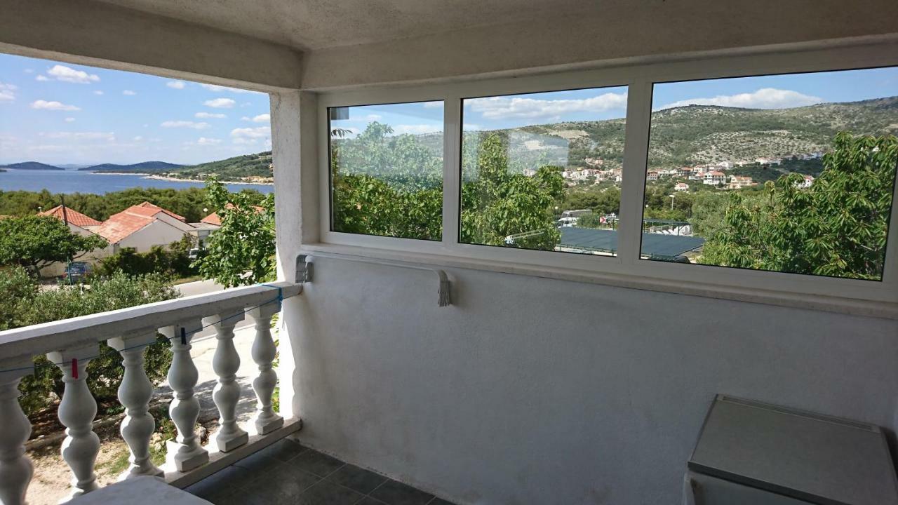Apartmani Kocka Primošten Екстериор снимка