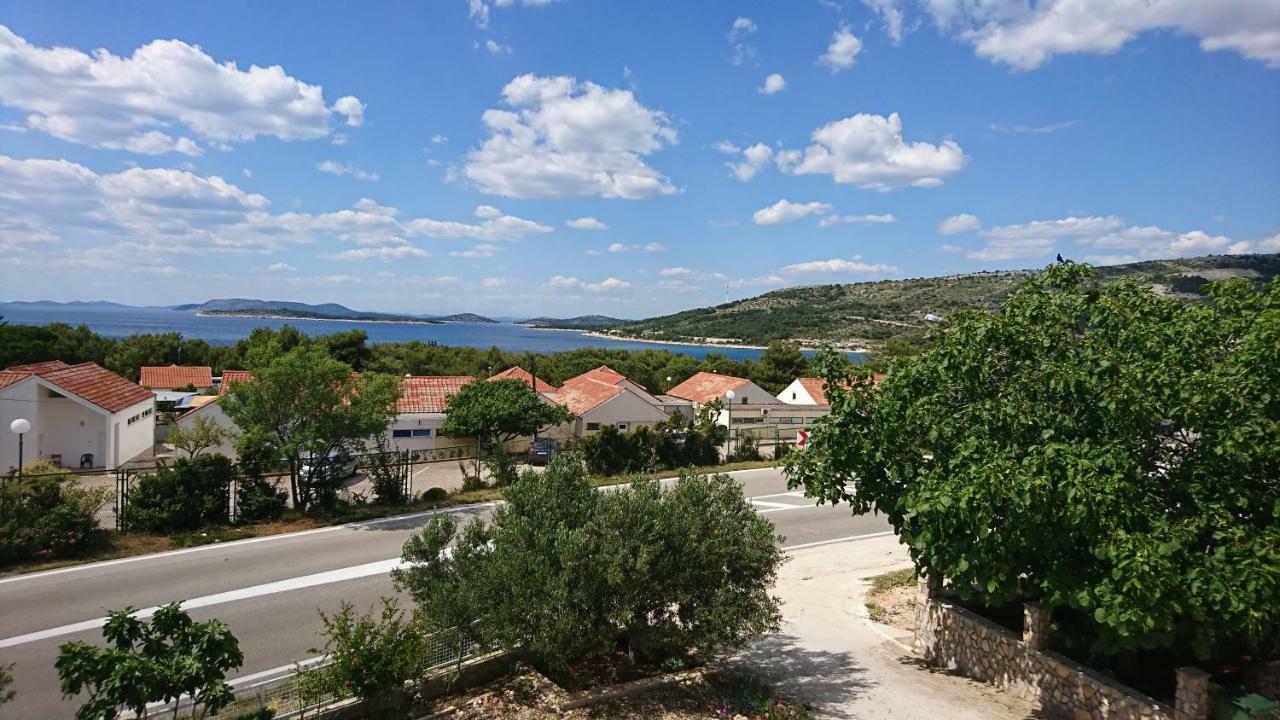Apartmani Kocka Primošten Екстериор снимка