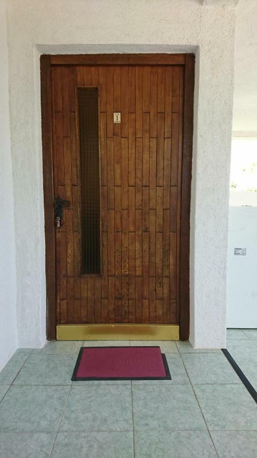 Apartmani Kocka Primošten Екстериор снимка