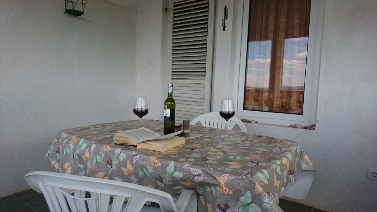 Apartmani Kocka Primošten Екстериор снимка