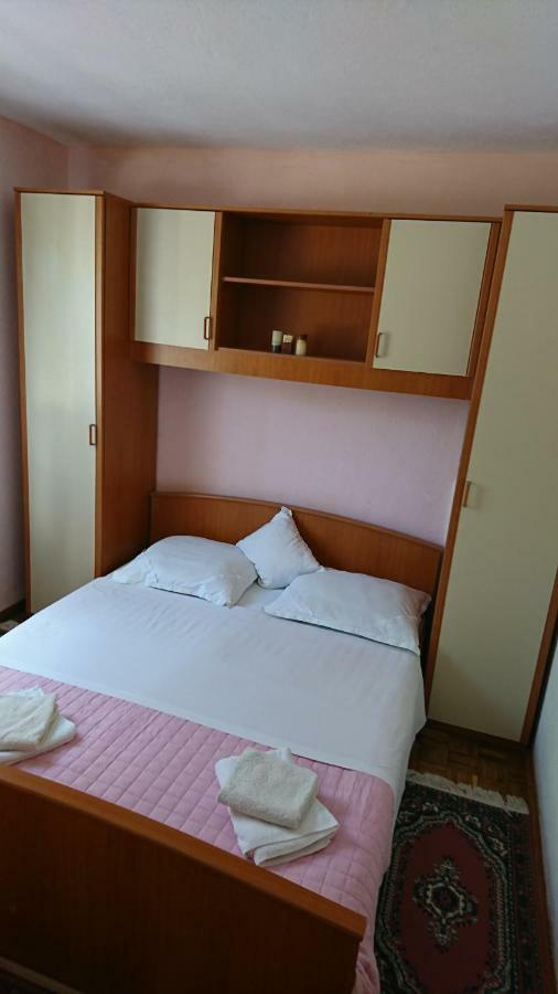 Apartmani Kocka Primošten Екстериор снимка