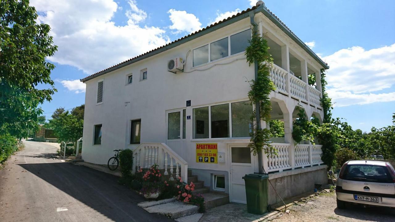 Apartmani Kocka Primošten Екстериор снимка